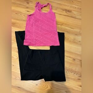 Lululemon set Black cropped leggings, size 4 & pink tank top racer back small